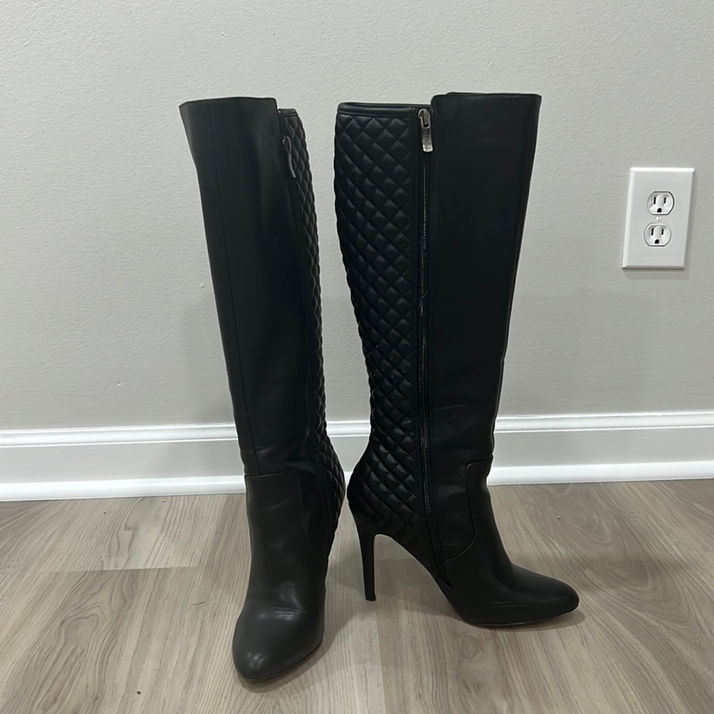 High heel boots
